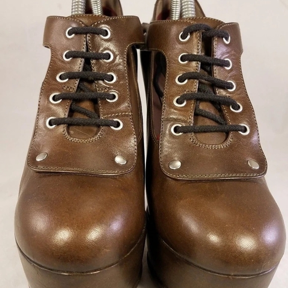 Brown Platform Heels - Picture 3 of 9